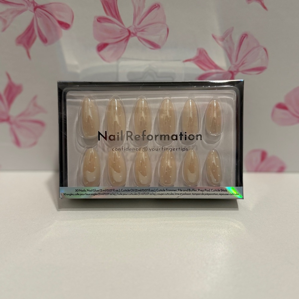 Nail Reformation Neutral White Polka‎ Dot Almond Medium Press-On Nails